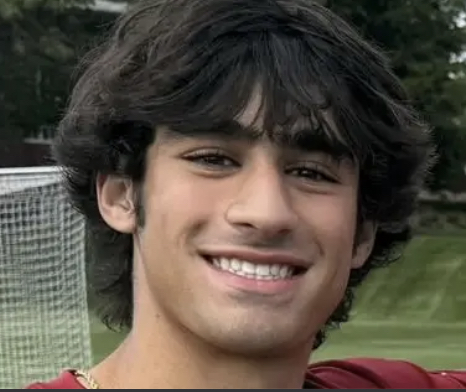 Tragic Loss in Deer Park: Community Mourns 17-Year-Old Maximilian Sahinoglu After Fatal Car Accident..