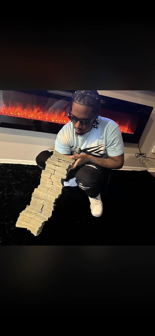 Indianapolis East Side Deadly Shooting: 23-Year-Old Anthony Found Fatally Shot in Vehicle.