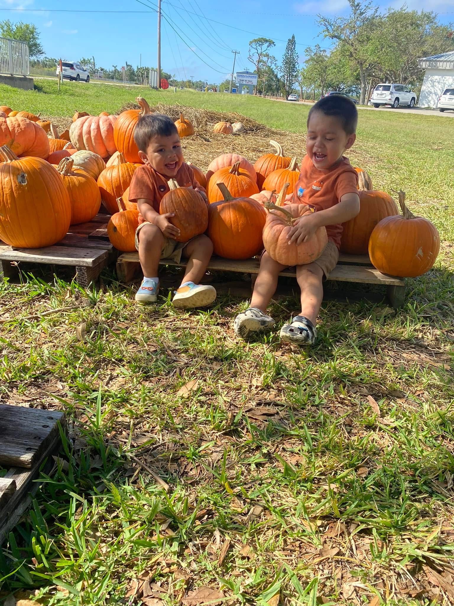 A Family Gone in an Instant: Community Rallies Around Serena Rubalcaba’s Sister After Devastating Crash.