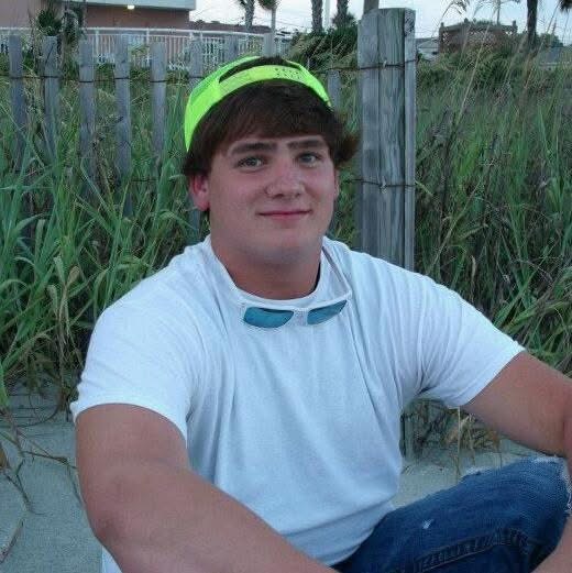 Fatal Motorcycle Crash in Hart County Claims Life of Ryan McKenzie Craft.