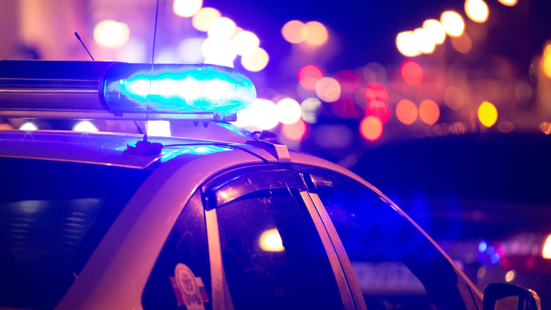 Late-Night Moped Crash Turns Fatal: Investigation Underway in Brentwood After Rider Succumbs to Injuries.