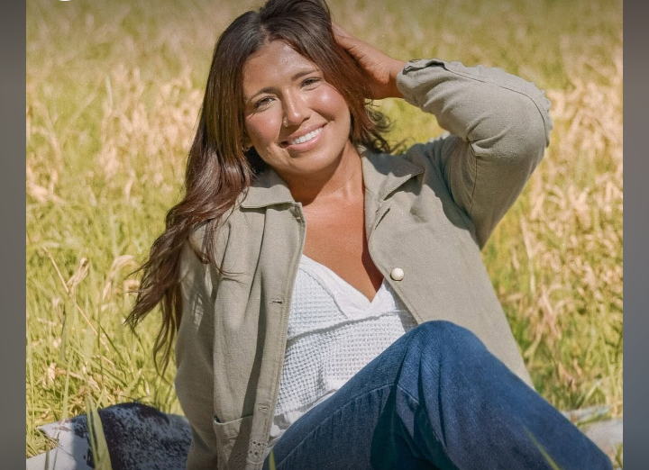 A Life Cut Short: Coquille Community Mourns Mariah Mayfield After Tragic Highway Crash.